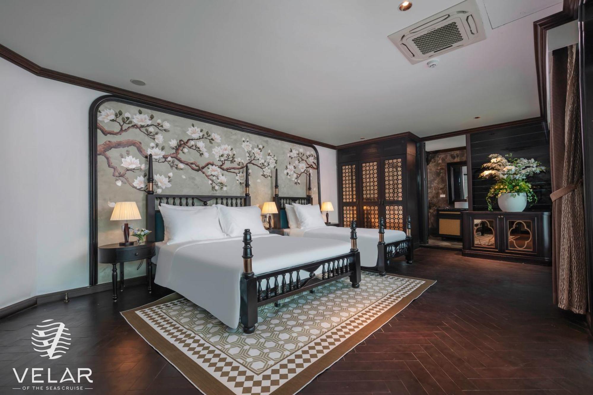 Velar Of The Sea Hotel Ha Long Buitenkant foto