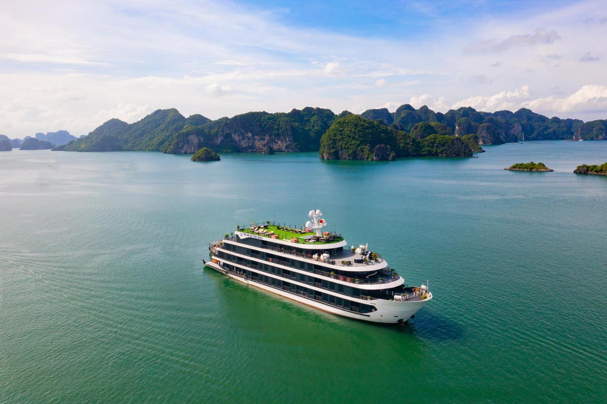 Velar Of The Sea Hotel Ha Long Buitenkant foto