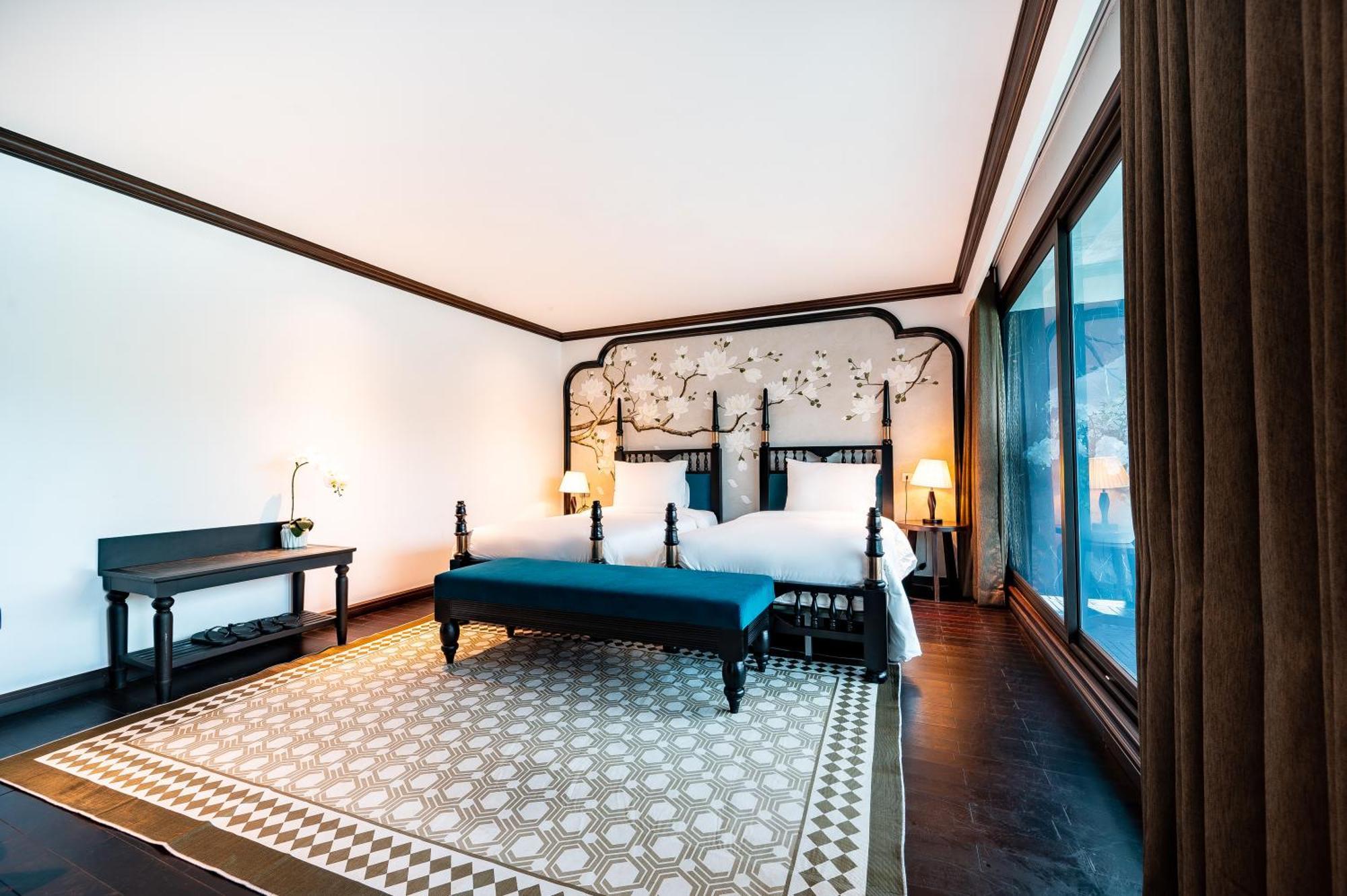 Velar Of The Sea Hotel Ha Long Buitenkant foto